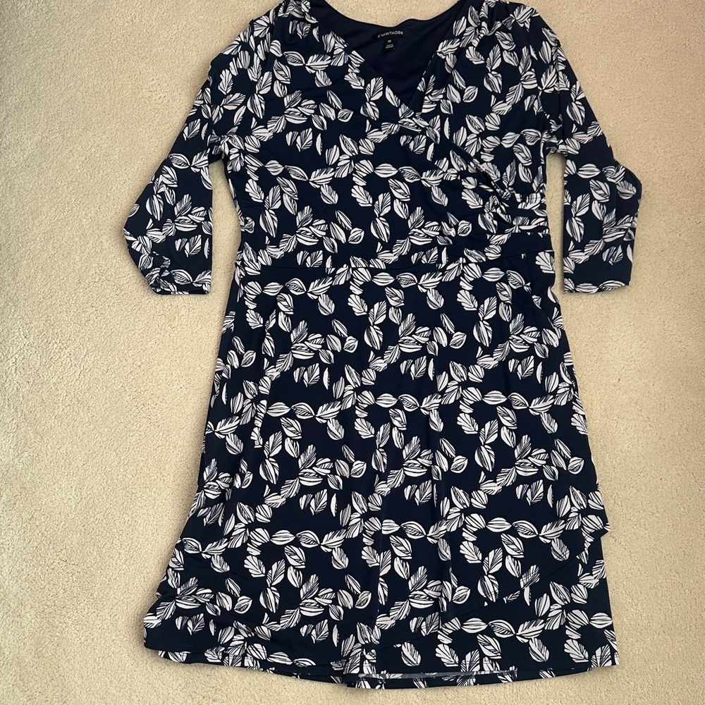 41 Hawthorn Navy and White Leaf Pattern Dress